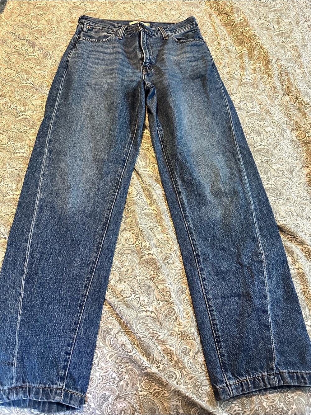 Levi's 94 Baggy Jeans in Medium Blue Wash